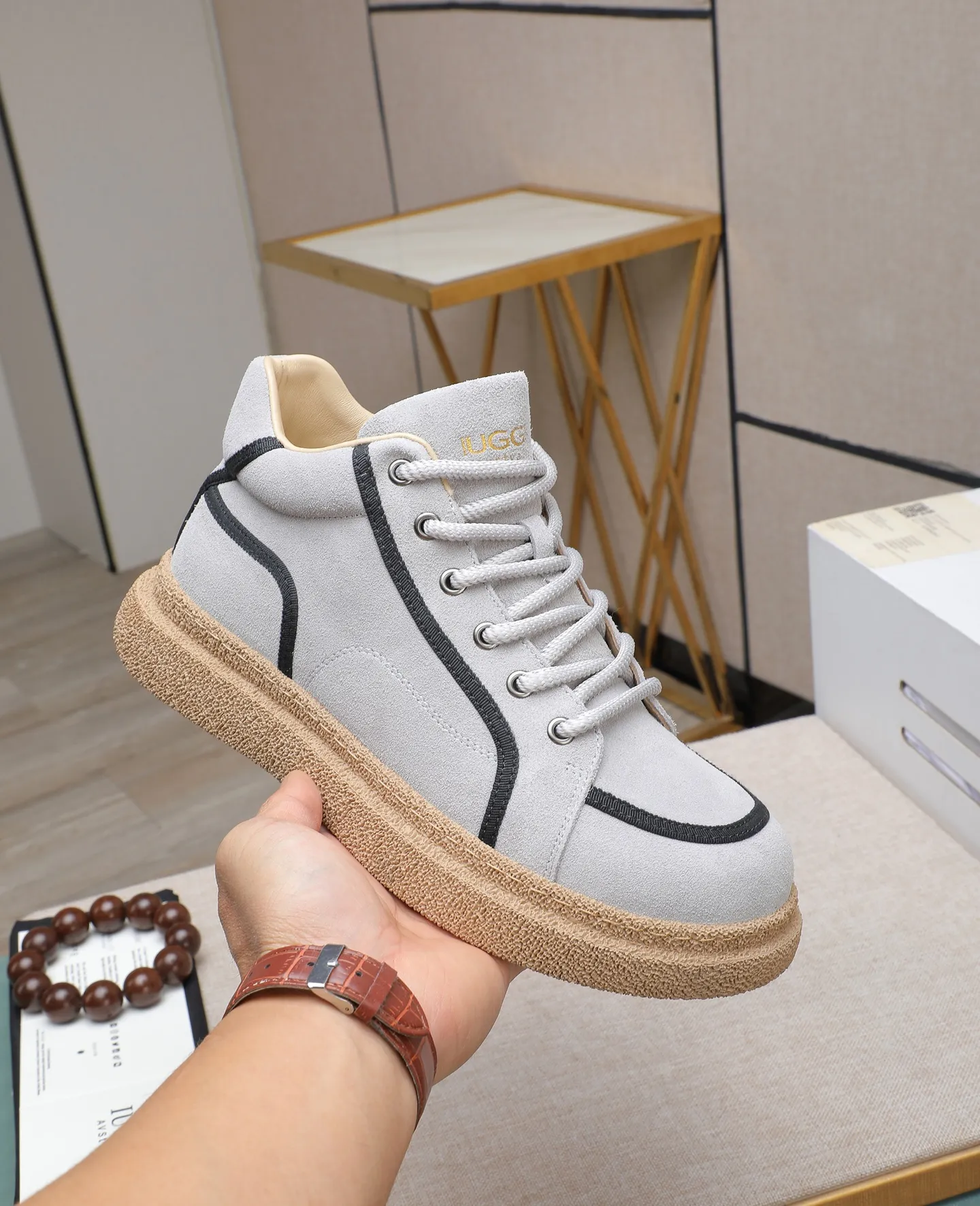 Men's shoes 💰600 IUGGI new retro presbyopia men's shoes, casual and versatile, full of high-end sense, fashionable, luxury and personalized style, joint style, retro presbyopia factor, full of handsome style, first layer suede cowhide, wool lining, rubber outsole, light and non-slip size: 39-44